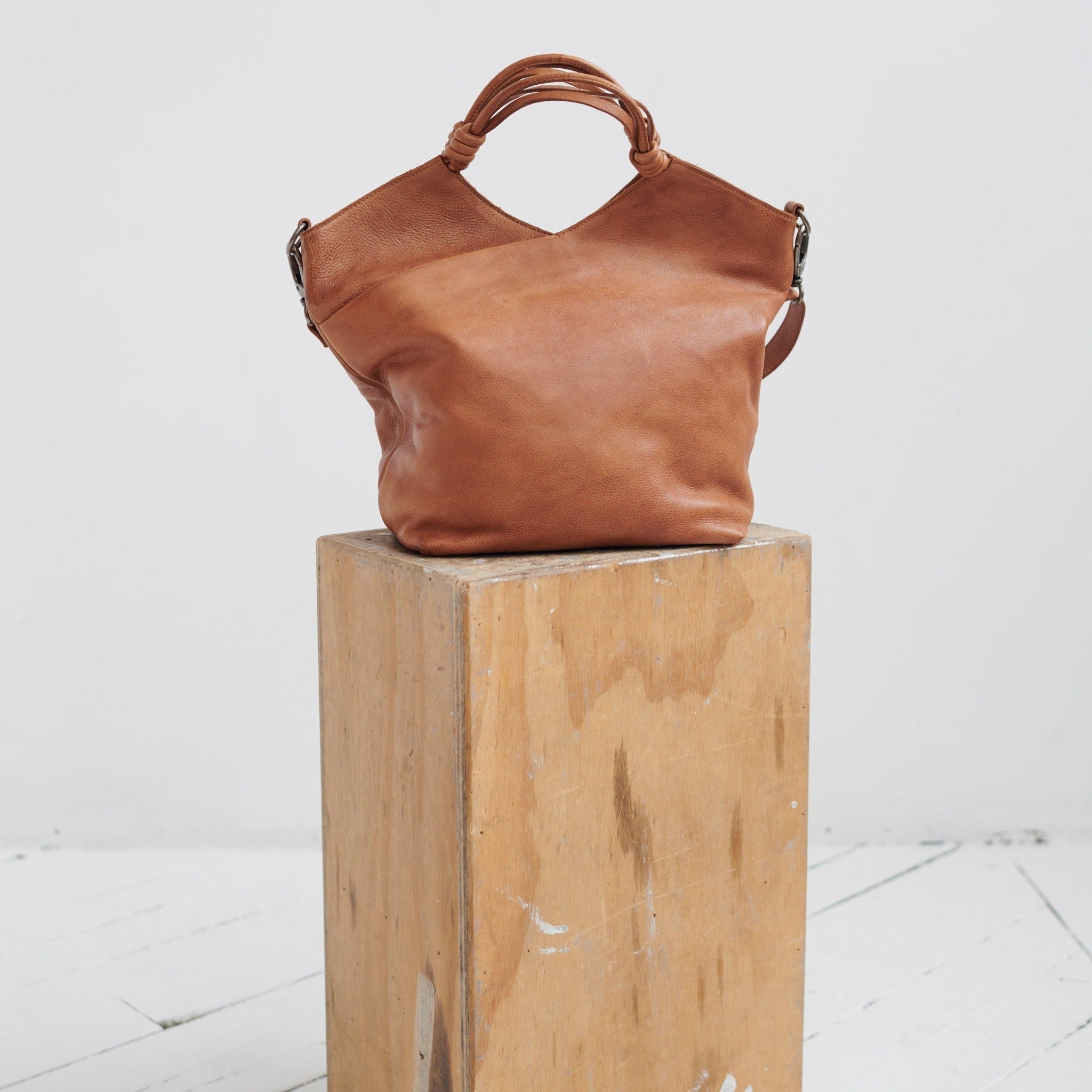 Nash Leather Crossbody Bag